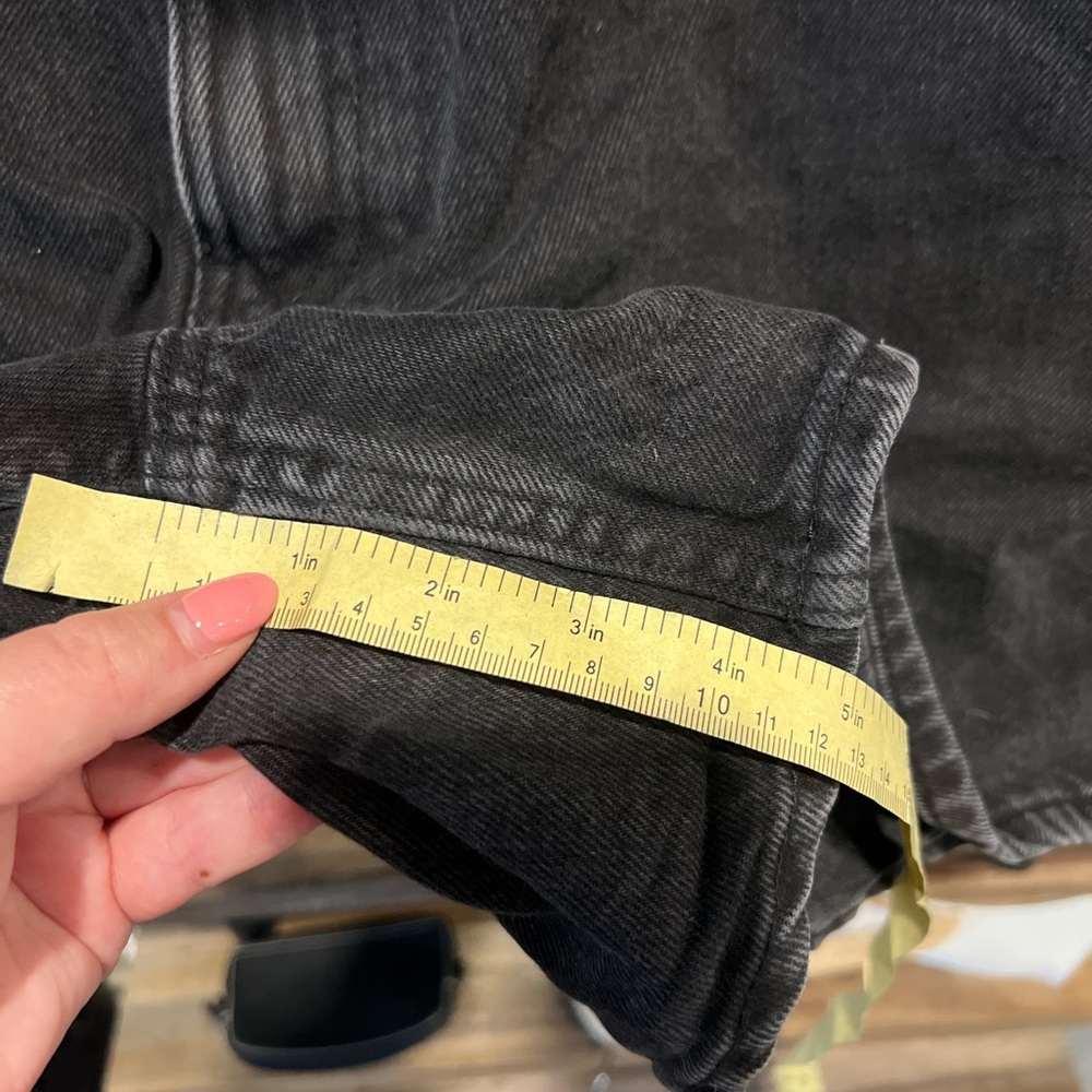 ZARA Black Denim High Waisted Mom Shorts - Picture 7 of 9
